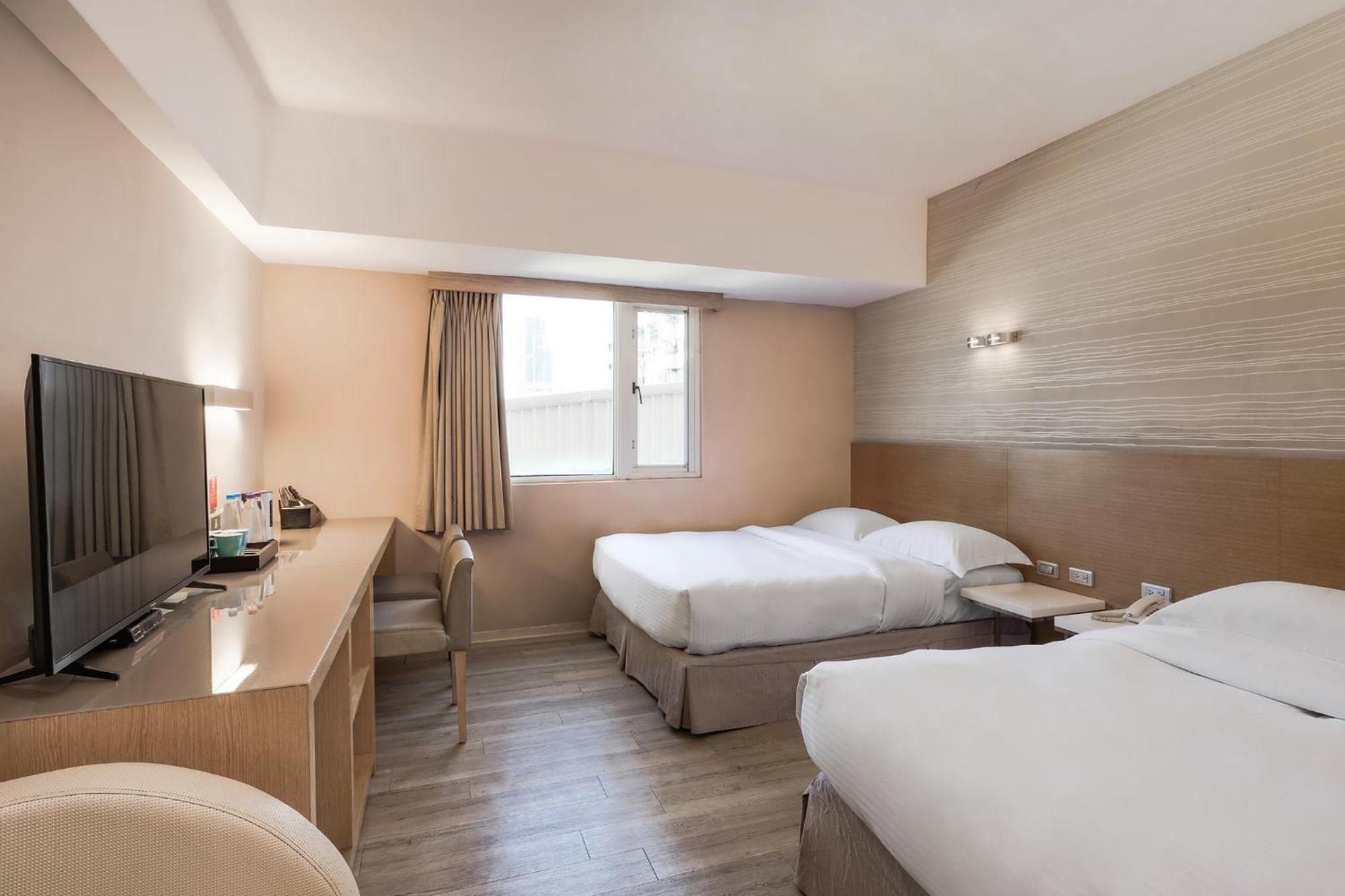 The Riverside Hotel Esthetics Kaohsiung Exterior photo